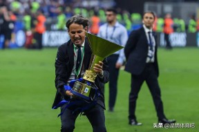 欧博娱乐 -包含国际米兰发布备战花絮；今晨官宣签约；NBA常规赛任务艰巨；轮换策略成焦点的词条